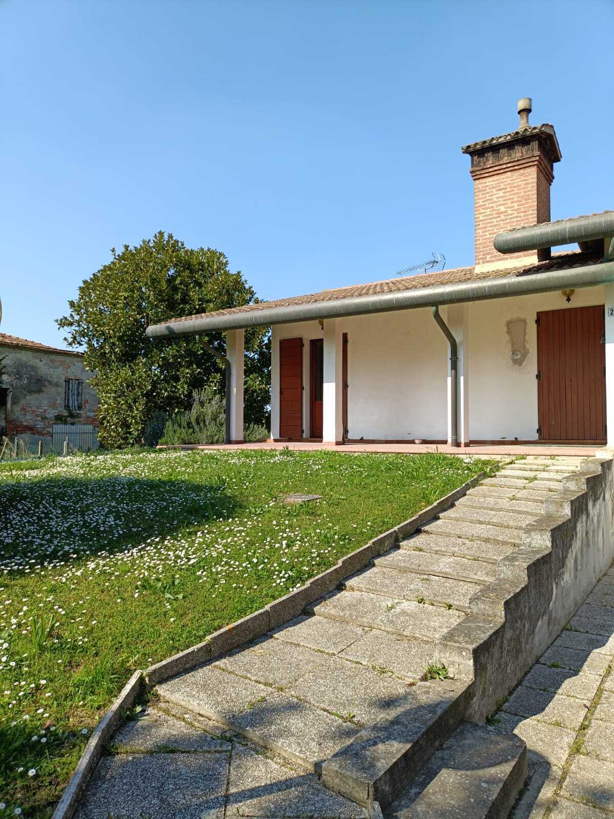 Casa indipendente Via Ponte, Villanova Marchesana