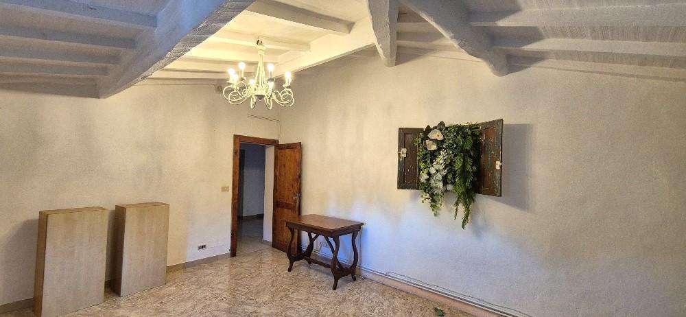 Palazzo - Stabile Calci PI,, Calci