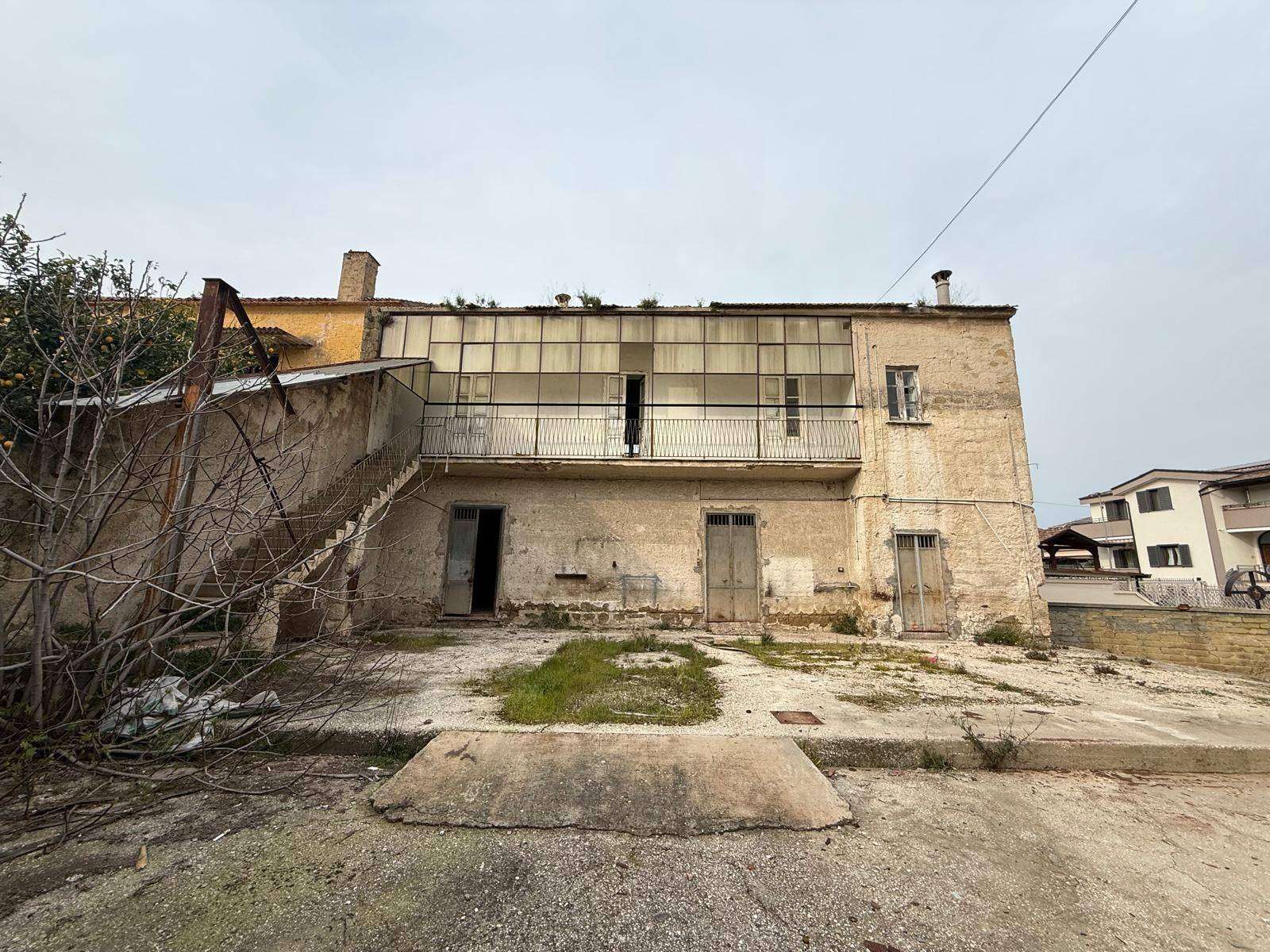 Casa indipendente Via Leonardo da Vinci, Villa di Briano