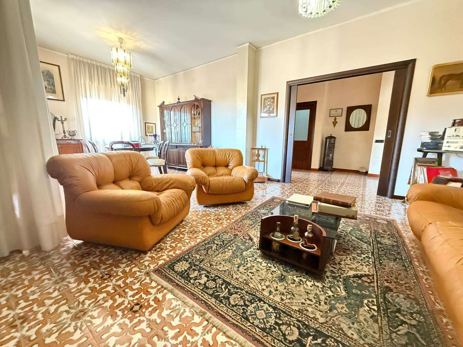 Appartamento Via Lupoli3, Caserta