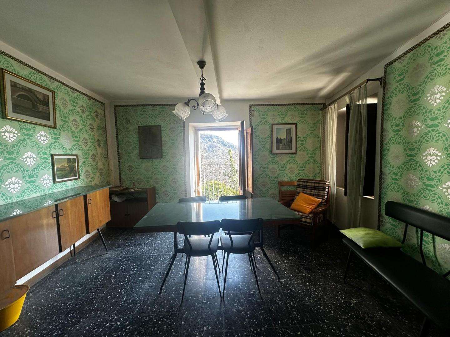 Palazzo - Stabile Vergemoli LU,, Fabbriche di Vergemoli