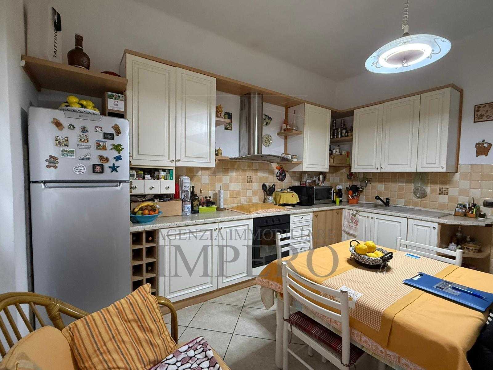 Appartamento Via Martiri della Liberta, Ventimiglia