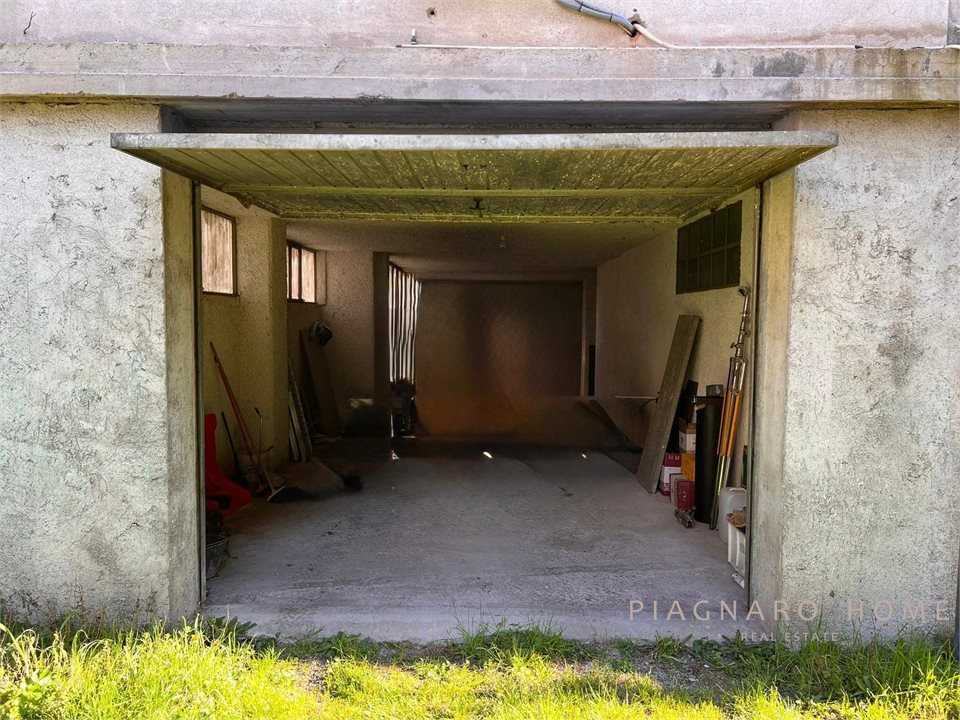 Box - Garage - Posto Auto Via Europa, Pontremoli