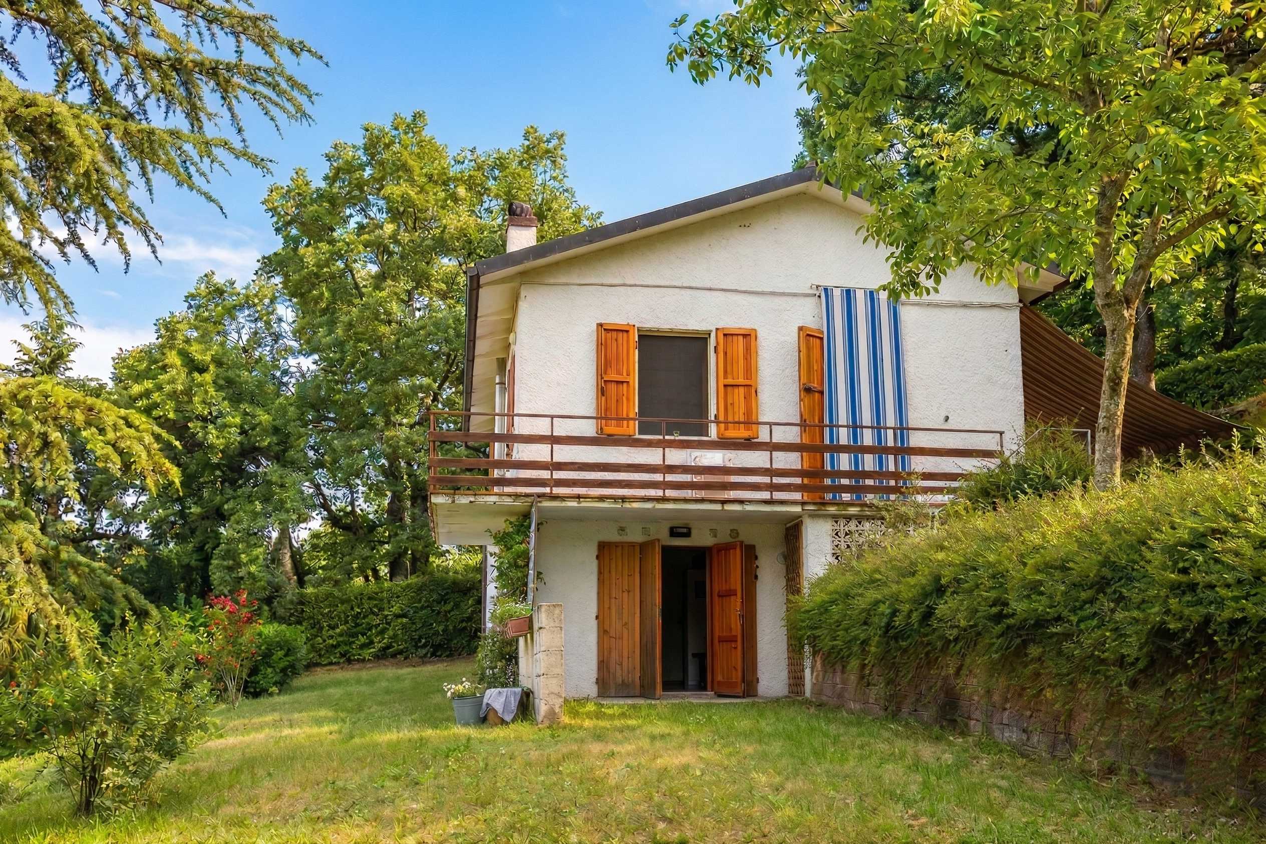 Casa indipendente Località Lombardi, Maiolo