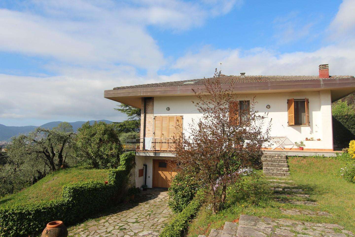 Casa Bi - Trifamiliare Via Montepertico,, La Spezia