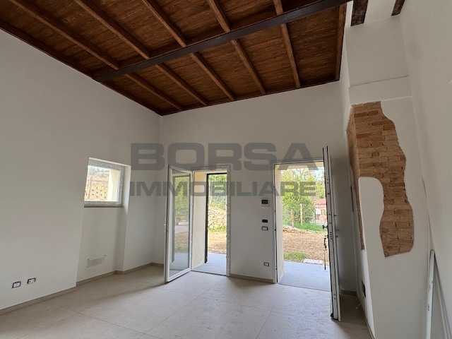 Appartamento Via delle Sorgenti, Livorno