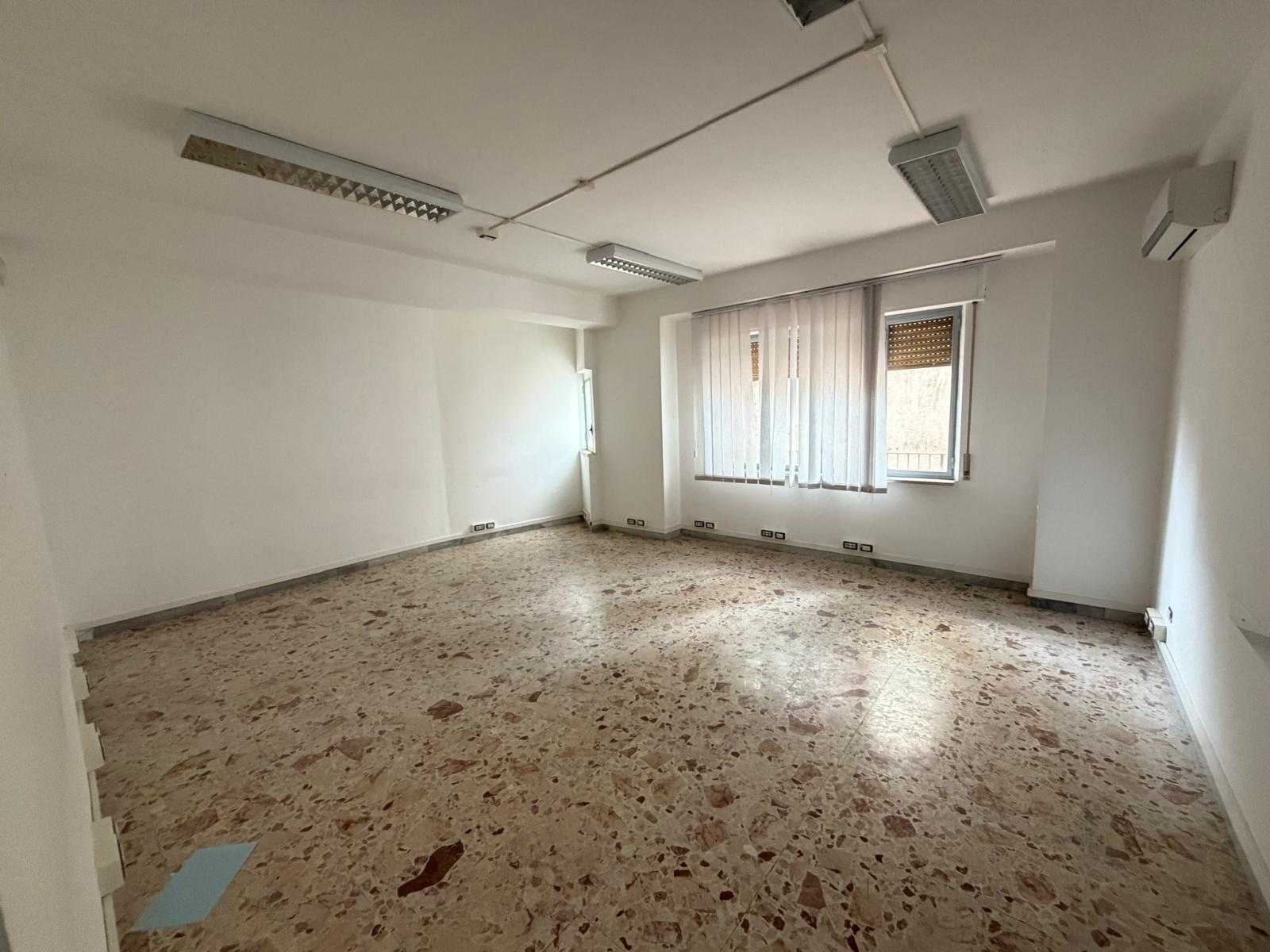 Appartamento Via Giuseppe Martinez, Acireale