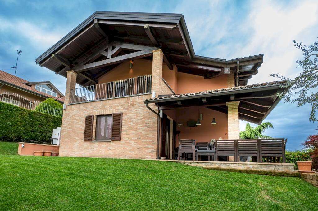 Villa Via Viapiana, Montegrosso d'Asti