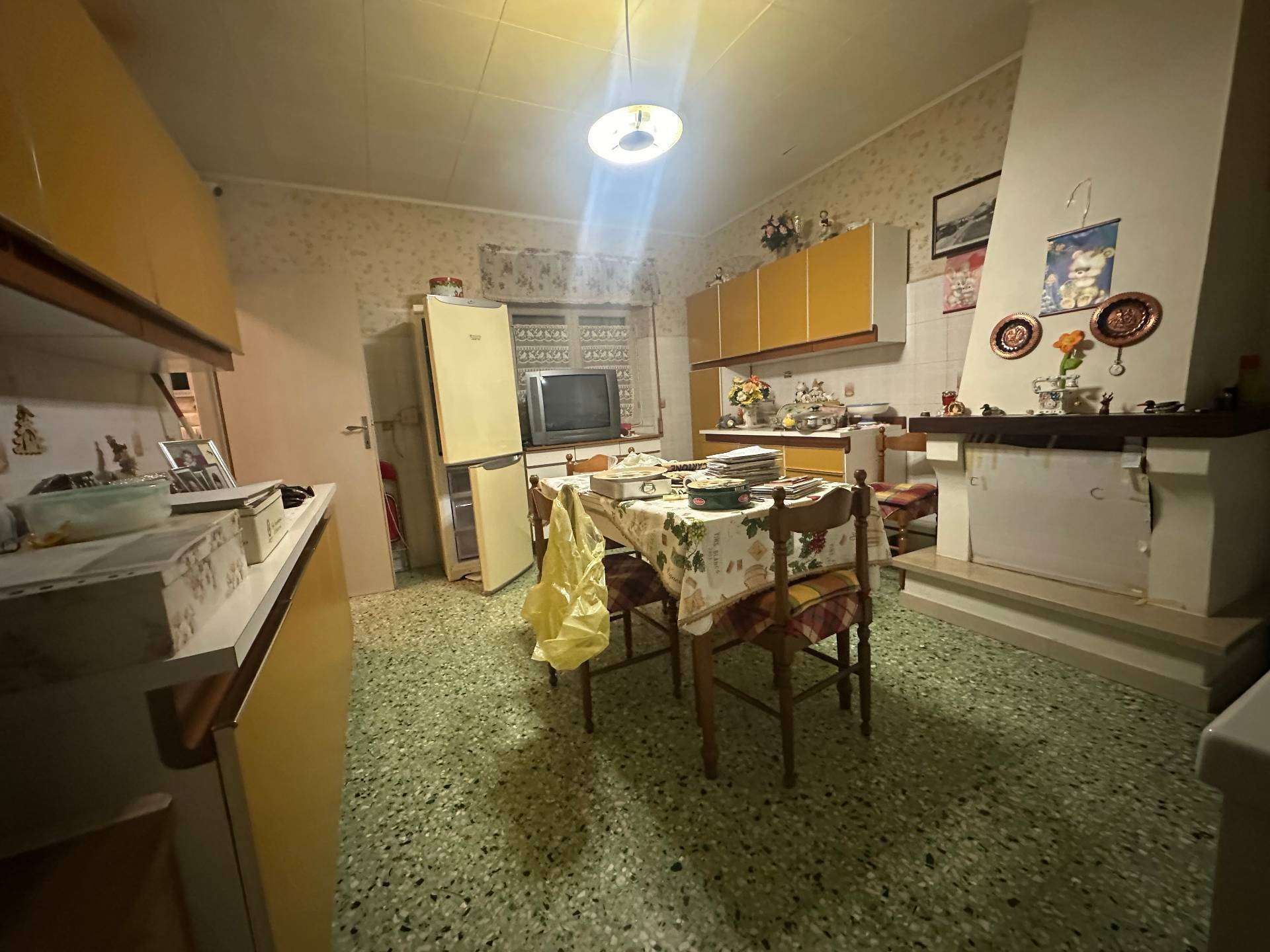 Casa indipendente via fillungo8, Camaiore