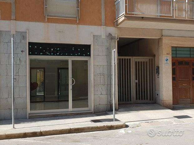 Negozio Via Vittorio Emanuele, Castelvetrano