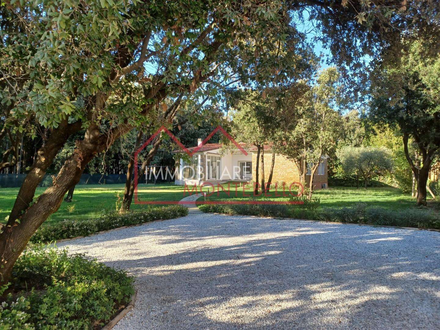 Villa Roma, Pietrasanta
