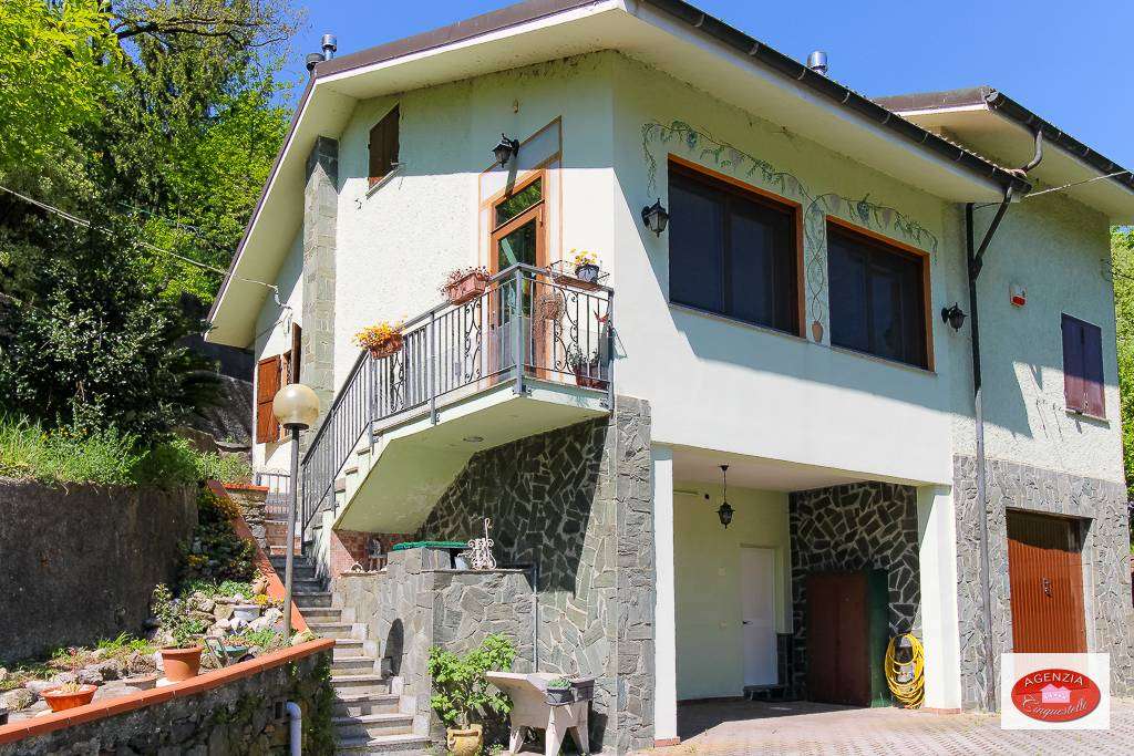 Villa Via G.B.Parodi26, Stella