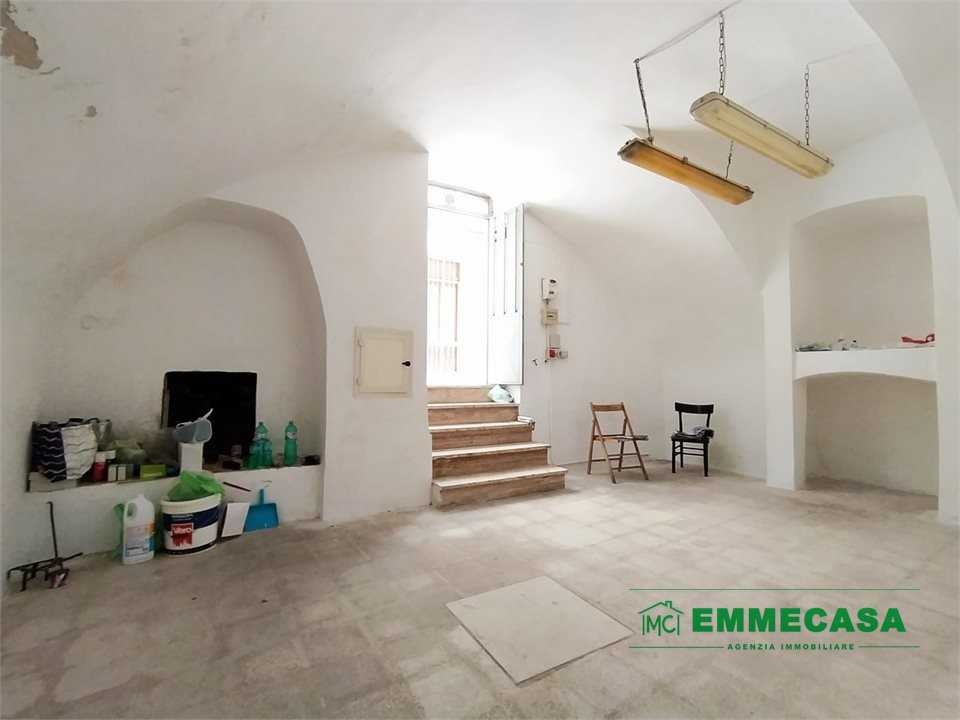 Villa Via Municipale, Valenzano