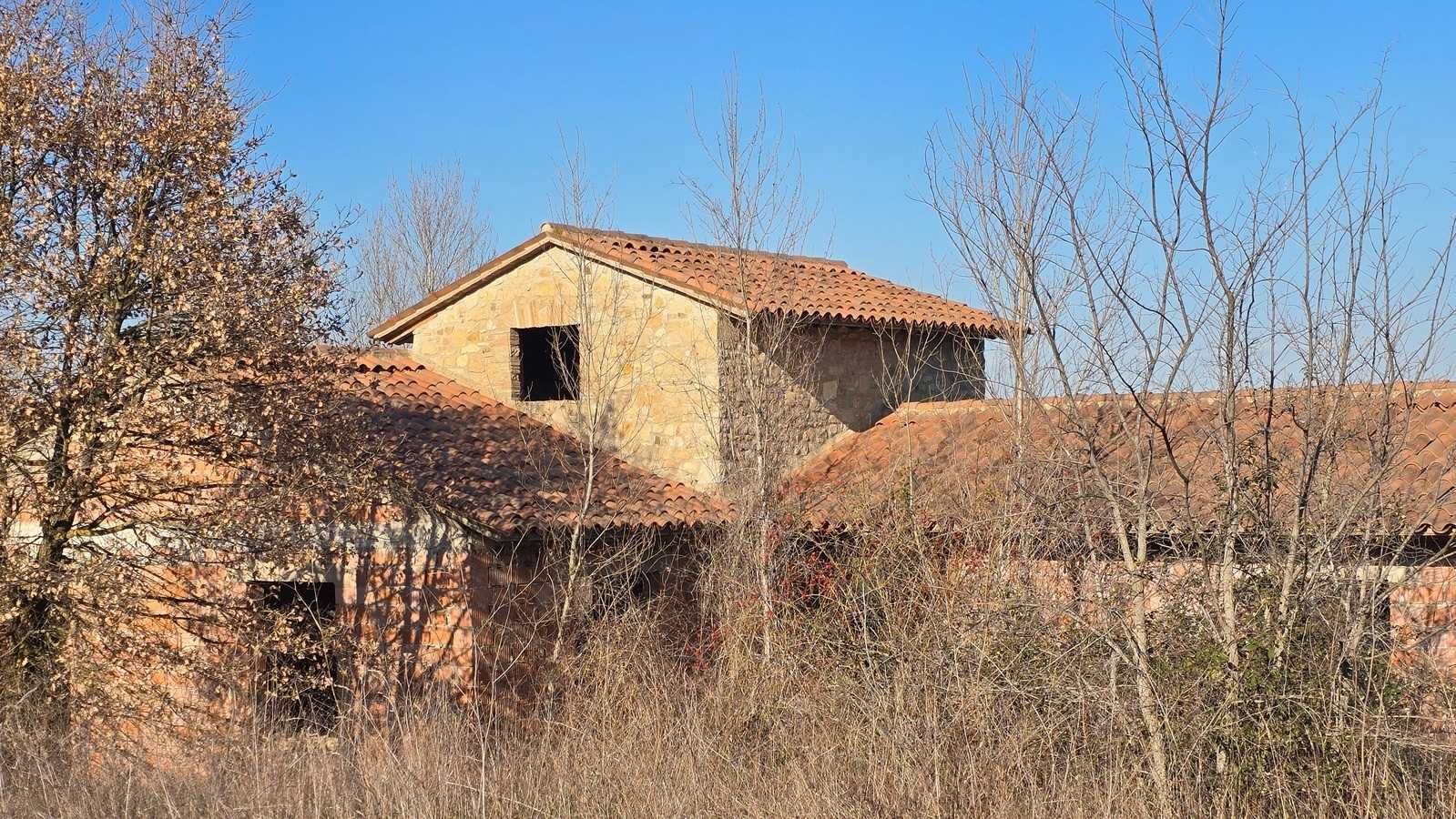 Casa indipendente Frazione Romazzano, Todi