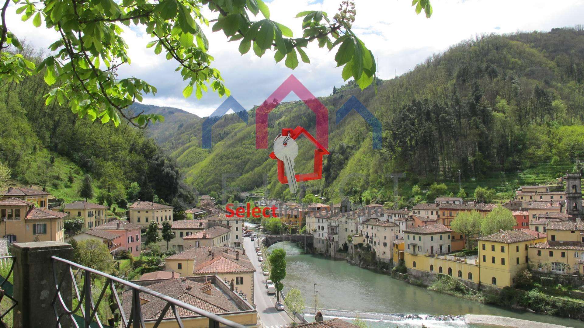 Casa Bi - Trifamiliare, Bagni di Lucca