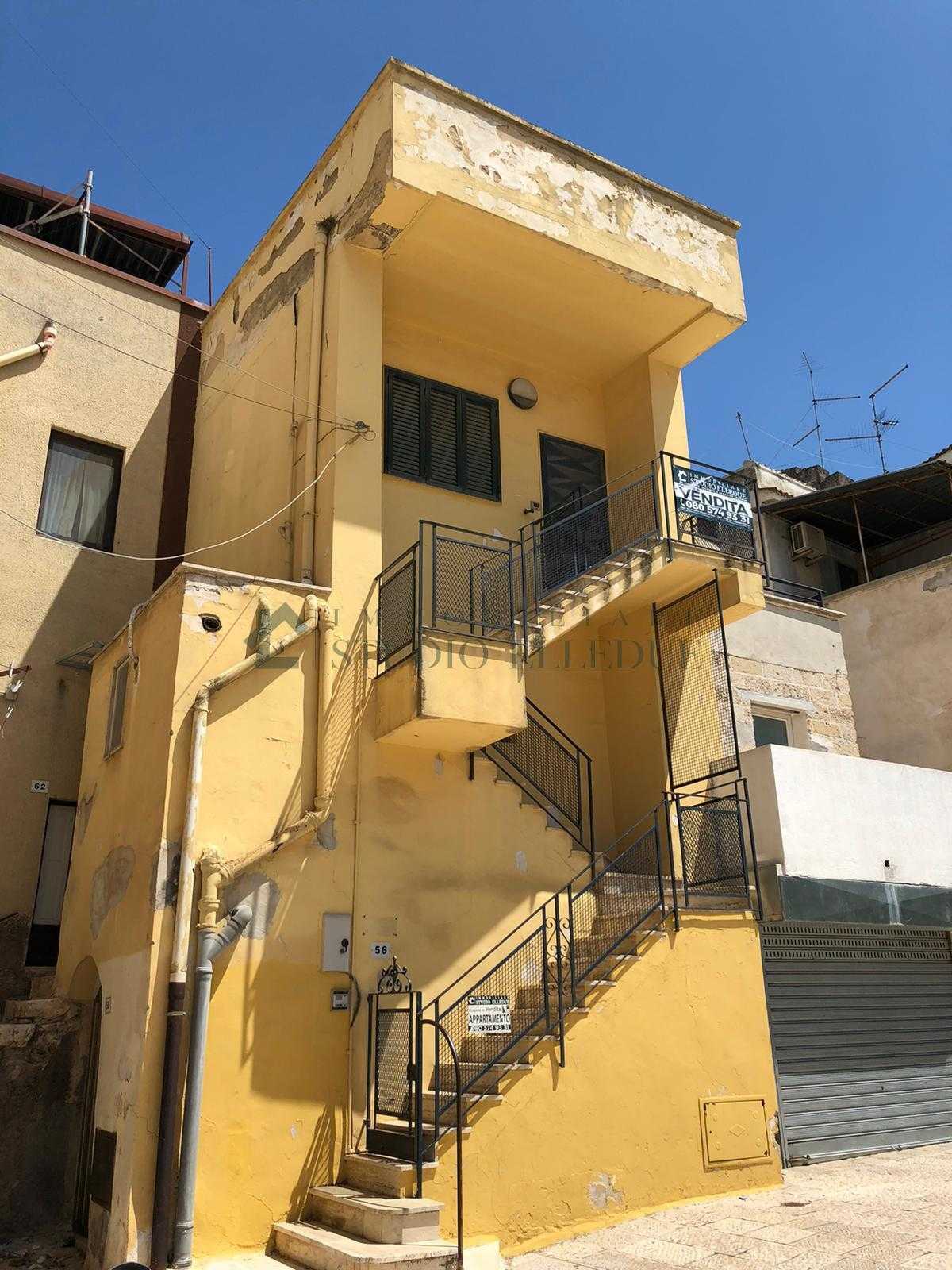 Casa indipendente VIA NORMANNI, Sannicandro di Bari