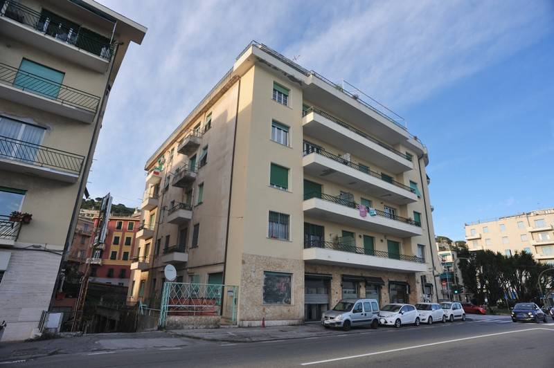 Attività  commerciale Pegli Lido Castelluccio, Genova