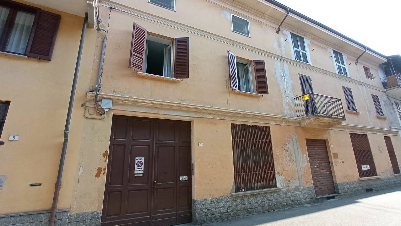 Appartamento Via Gaio Giulio Cesare Ottaviano Augusto, Gattinara