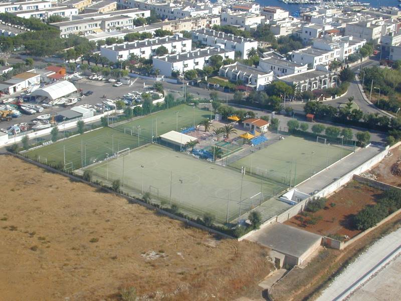 Attività  commerciale, Ostuni