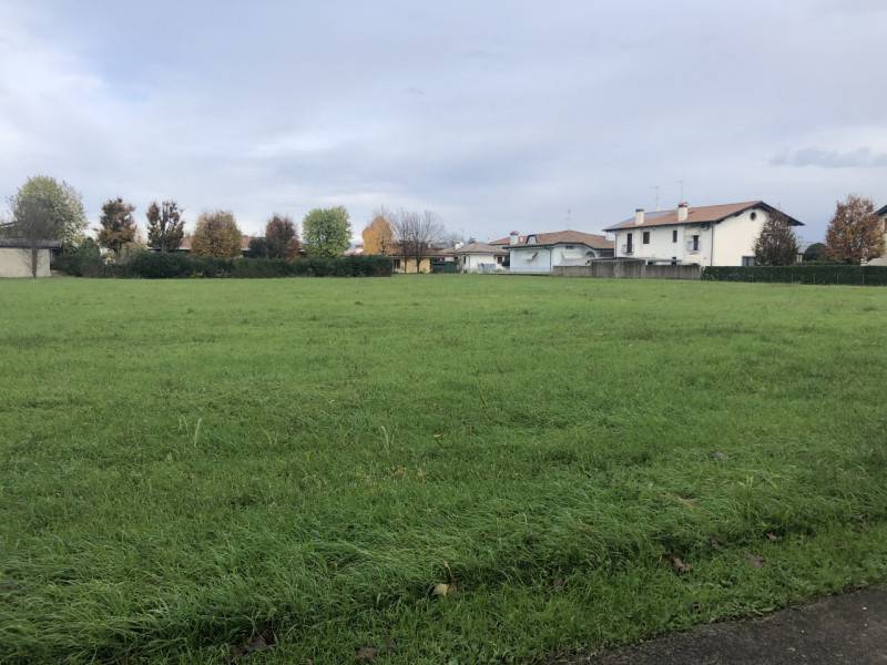 Terreno edificabile Risano, Pavia di Udine