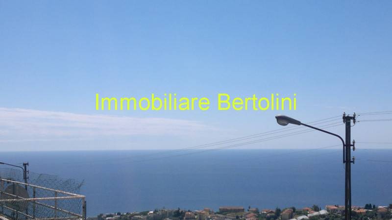 Casa Bi - Trifamiliare Viale Giosuè Carducci, Sanremo