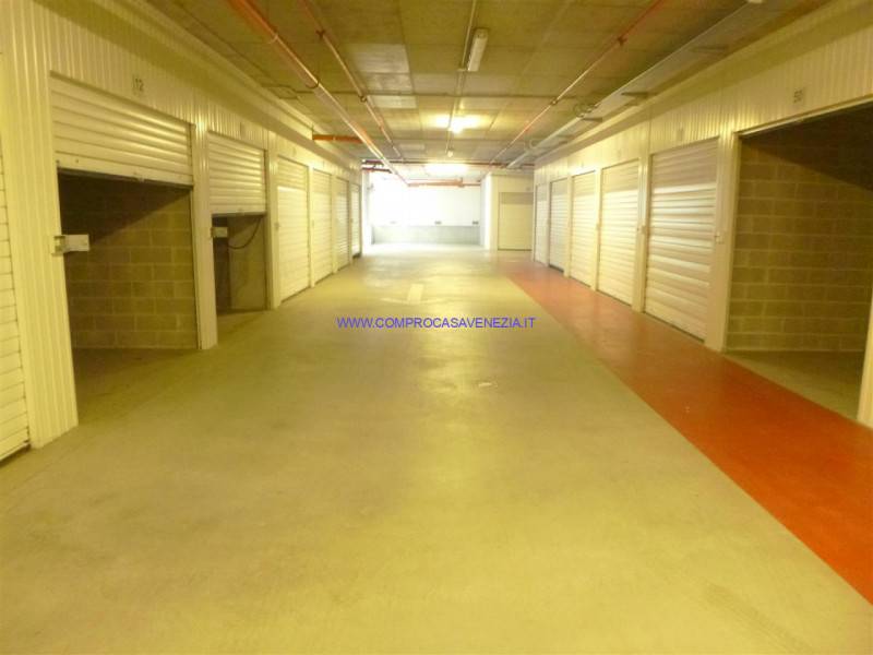 Box - Garage - Posto Auto Mestre, Venezia