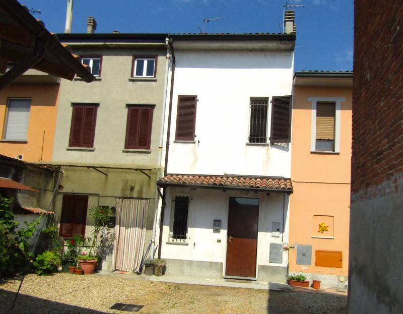 Casa Bi - Trifamiliare Sannazzaro Dè Burgondi, Sannazzaro de' Burgondi