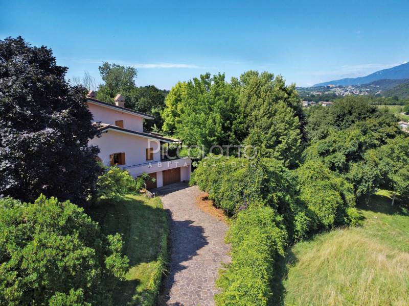 Casa indipendente Via Chiesa Monfumo, Monfumo