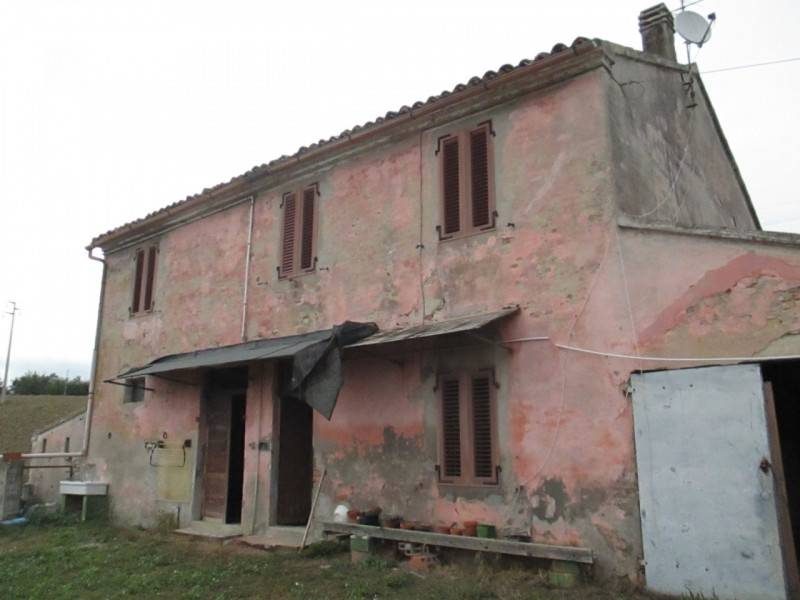 Rustico, San Costanzo