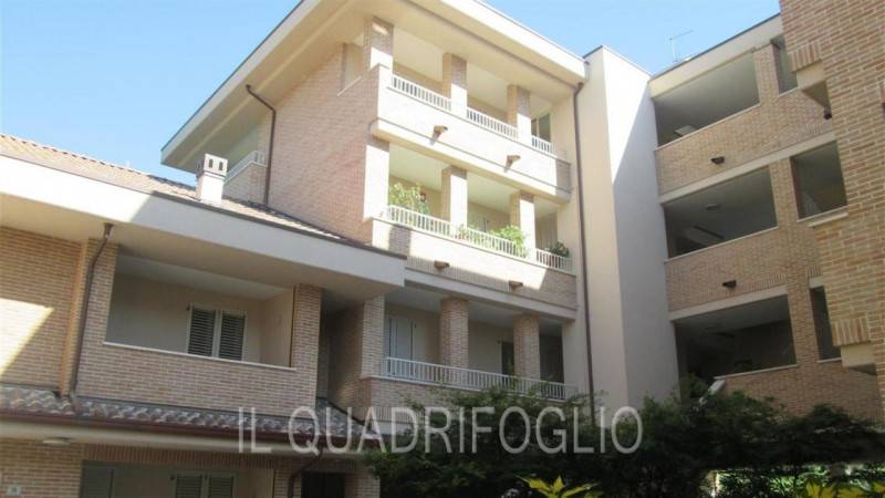 Negozio Centro Urbano, Cesena