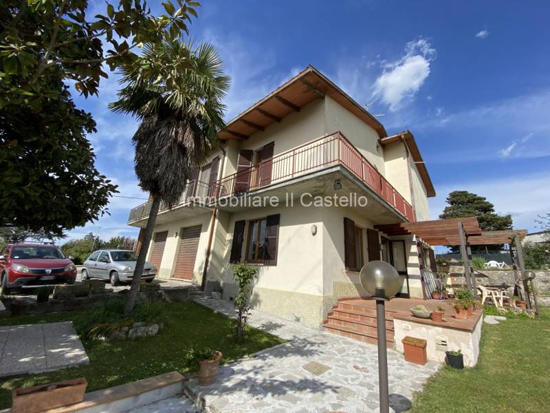Casa indipendente Via Porsenna, 14, Chiusi