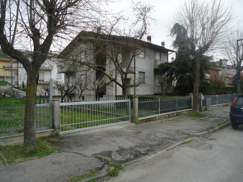 Casa Bi - Trifamiliare Lunano - Centro, Lunano