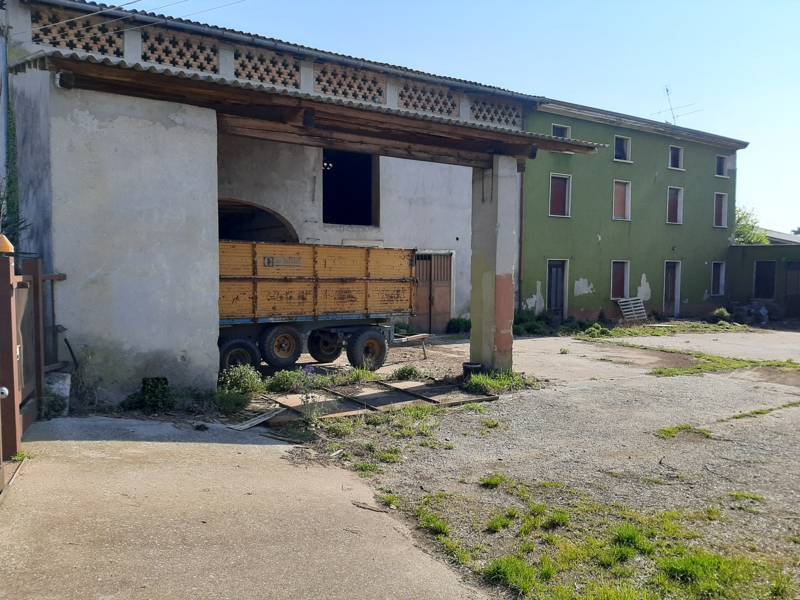 Rustico Via Guglielmo Marconi, Valeggio sul Mincio