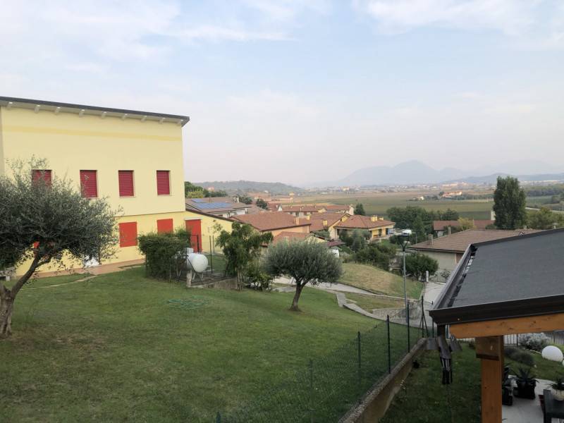 Altro Via San Michele Arcangelo, Villaga