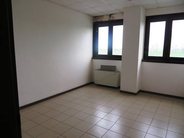 Ufficio Via del Lirone, 85, Castel Maggiore