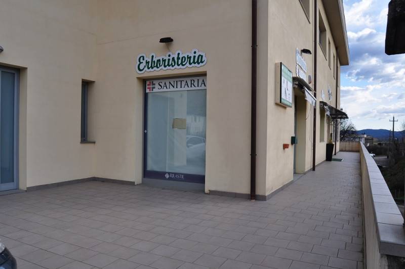 Negozio San Giustino Valdarno, Loro Ciuffenna