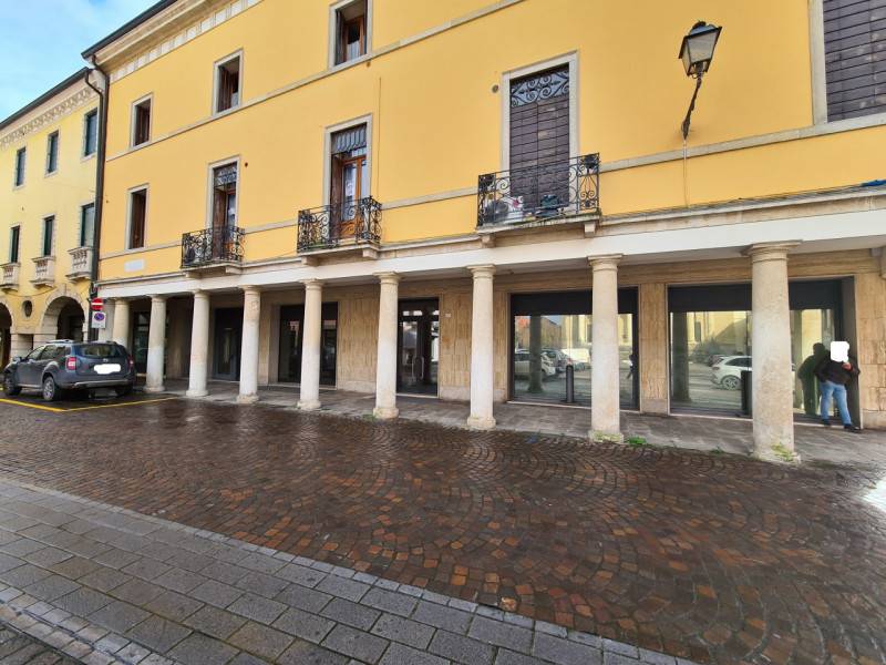 Negozio, Cologna Veneta