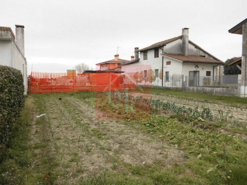 Altro, Terzo d'Aquileia