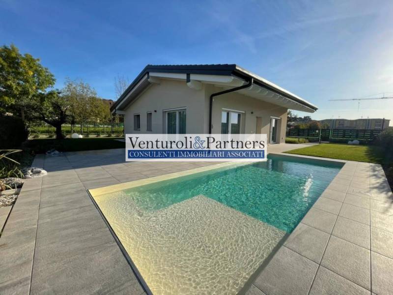 Villa, Calvagese della Riviera