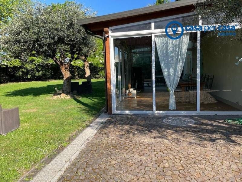 Villa Giacciano Con Baruchella, Giacciano con Baruchella
