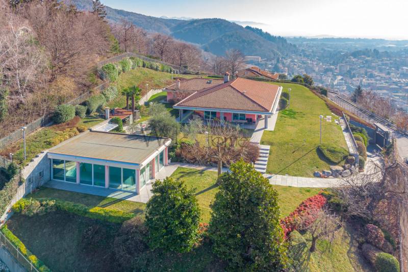 Villa, Tavernerio