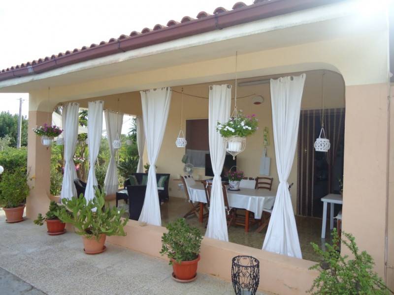 Villa Matino, Matino