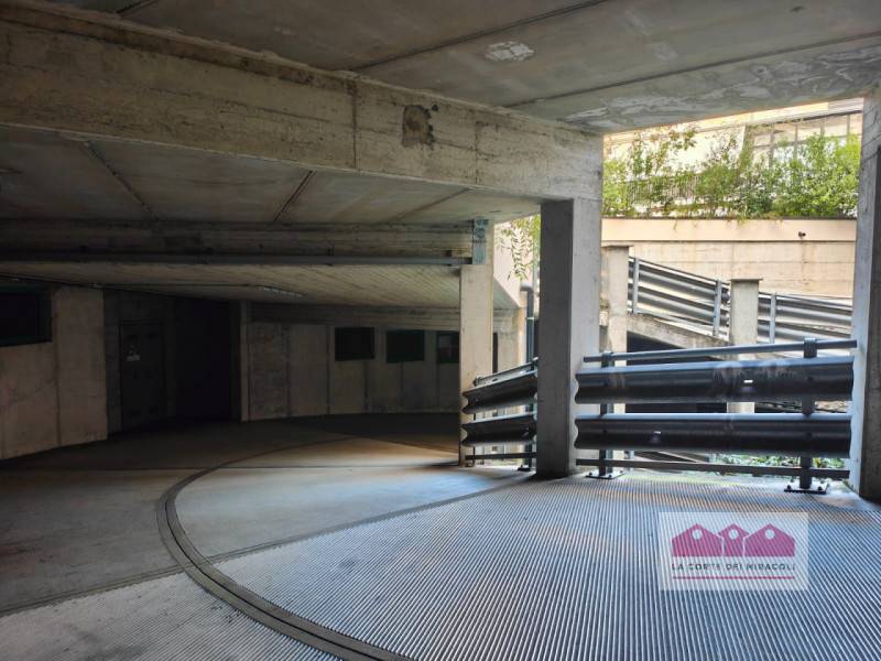 Box - Garage - Posto Auto, Vicenza