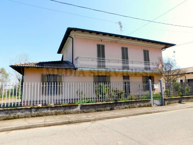Casa indipendente Gropello Cairoli, Gropello Cairoli