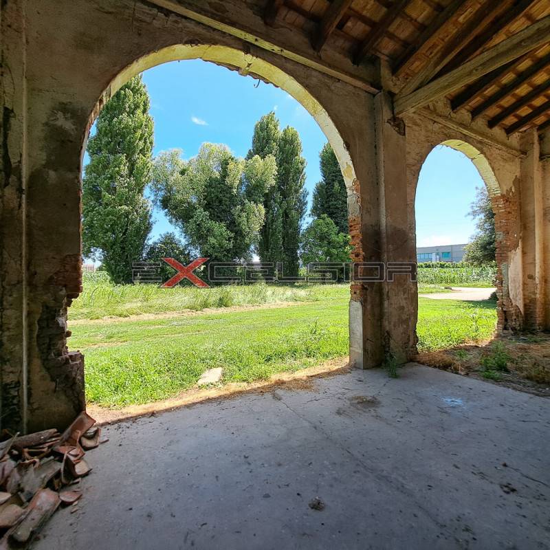 Rustico Cantarana, Cona