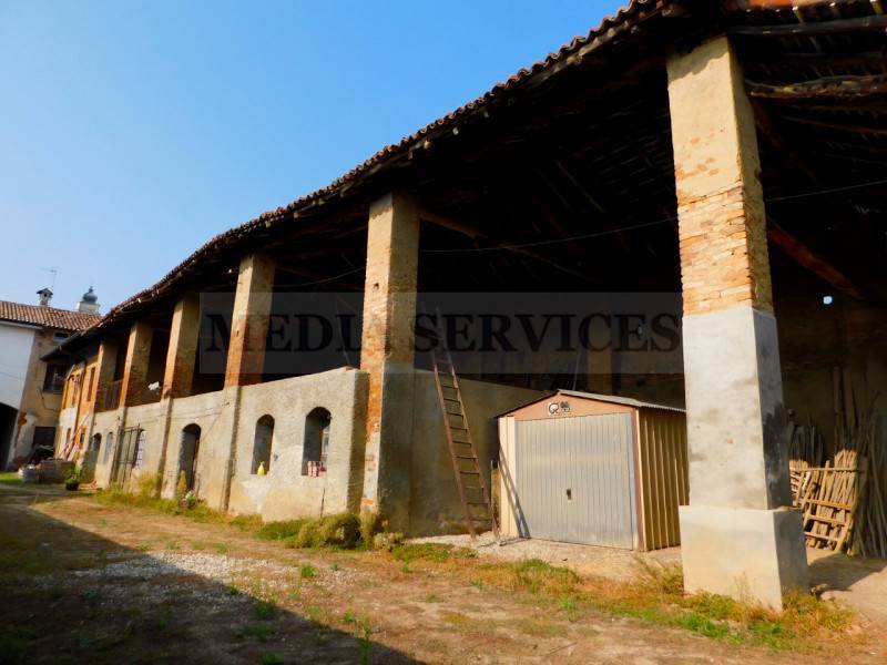 Magazzino - Deposito Dorno - Centro, Dorno