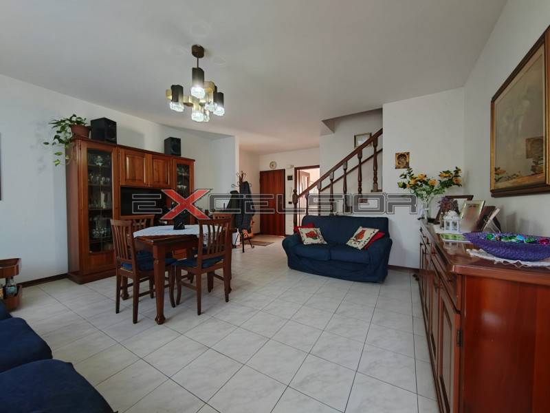 Casa Bi - Trifamiliare Cavarzere, Cavarzere