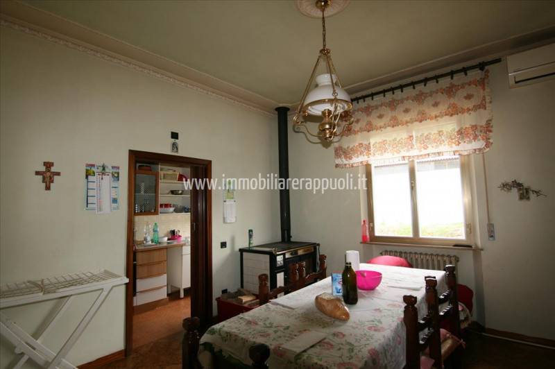 Casa indipendente Rapolano Terme, Rapolano Terme