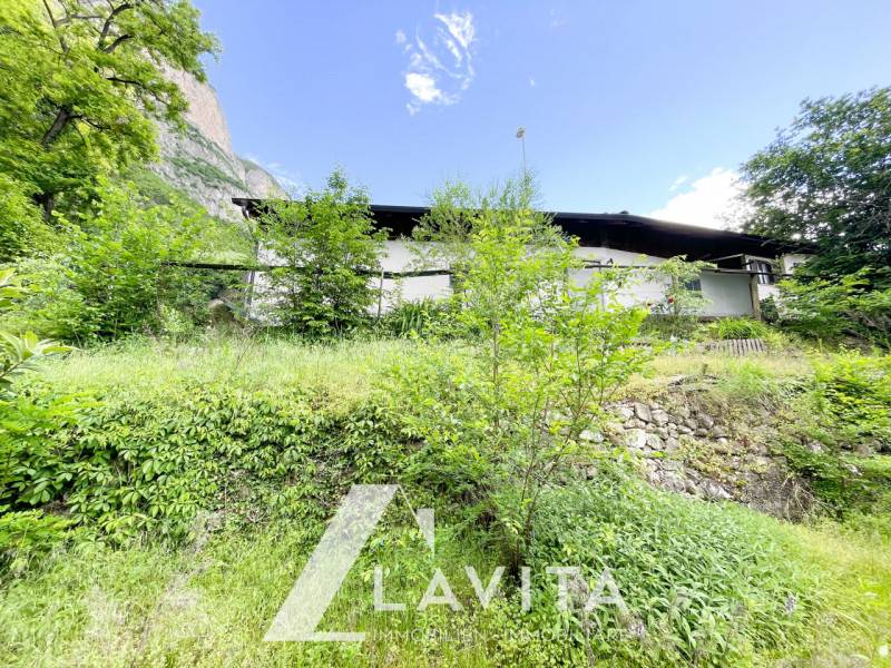 Casa indipendente Roverè della Luna, Roverè della Luna