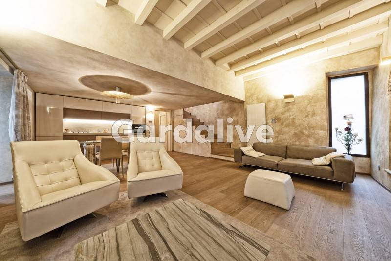 Appartamento Salò - Centro, Salò